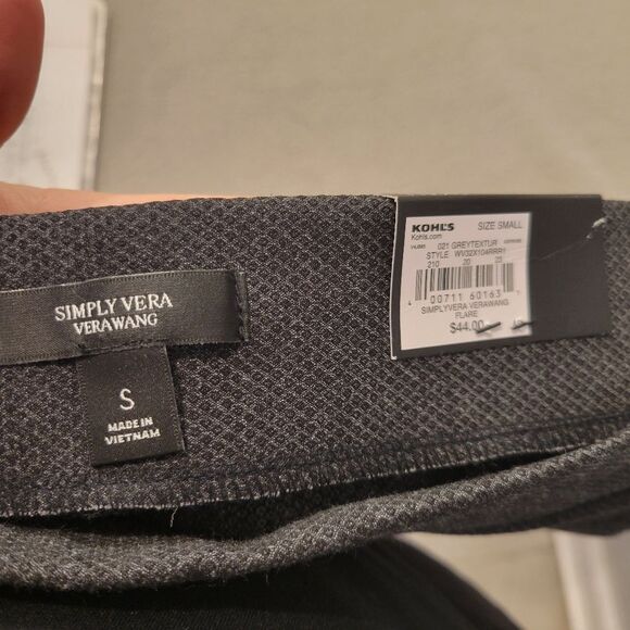 Simply Vera Wang Gray Slim Straight Pants Small Mid Rise - Picture 3 of 9